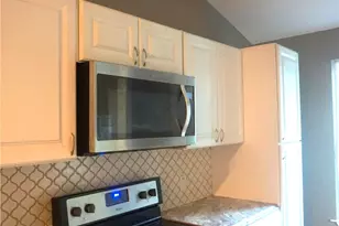 127 E Hull St, Denison, TX 75021 - Photo 9