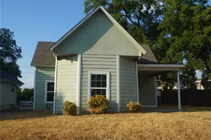 127 E Hull St, Denison, TX 75021 - Photo 1