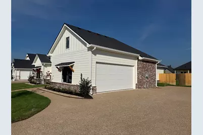 10205 Charmwood Drive, Waco, TX 76712 - Photo 5