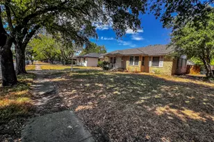 2629 Maverick Ave, Dallas, TX 75228 - Photo 3
