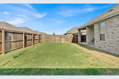 10905 Aledo Lane, Aubrey, TX 76227 - Photo 15