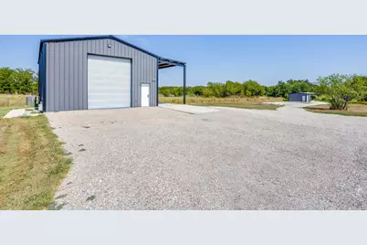 9210 County Road 1229, Godley, TX 76044 - Photo 11