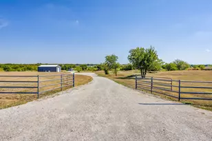 9210 County Rd 1229, Godley, TX 76044 - Photo 3