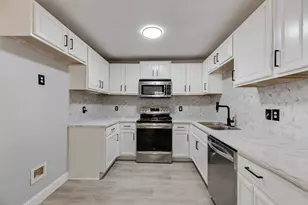 2503 Lyola St, Dallas, TX 75241 - Photo 9