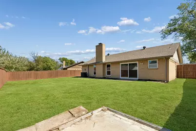 2023 Inverness Drive, Carrollton, TX 75007 - Photo 31