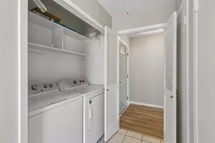 2023 Inverness Dr, Carrollton, TX 75007 - Photo 17