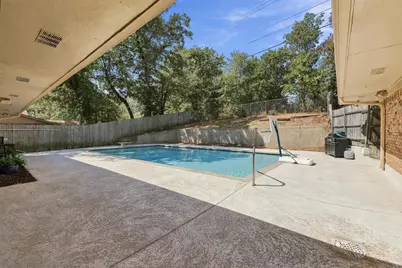 609 Ambassador Street, Denison, TX 75020 - Photo 33