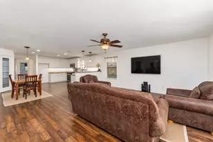 6632 Friendsway Dr, Fort Worth, TX 76137 - Photo 9