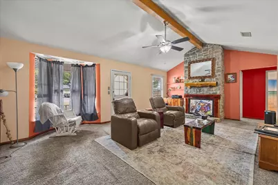142 Iowa Place, Van, TX 75790 - Photo 3