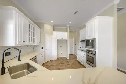 201 N Garza Road, Shady Shores, TX 76208 - Photo 13