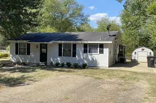 1411 Aars St, Longview, TX 75601 - Photo 3