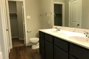 769 River Hill Ln, Fort Worth, TX 76114 - Photo 9