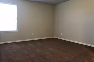 769 River Hill Ln, Fort Worth, TX 76114 - Photo 7