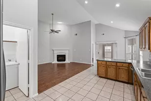 14208 Tijuana Trail, Fort Worth, TX 76052 - Photo 23