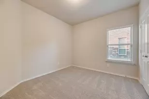 18 Auburn Dr, Edgecliff Village, TX 76134 - Photo 31
