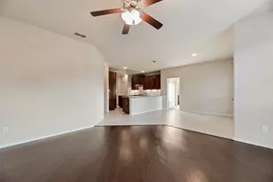 18 Auburn Dr, Edgecliff Village, TX 76134 - Photo 27