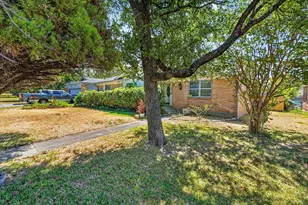 10014 Mesita Dr, Dallas, TX 75217 - Photo 1