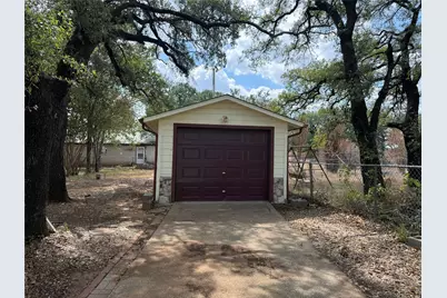307 Mission Street, Glen Rose, TX 76043 - Photo 21