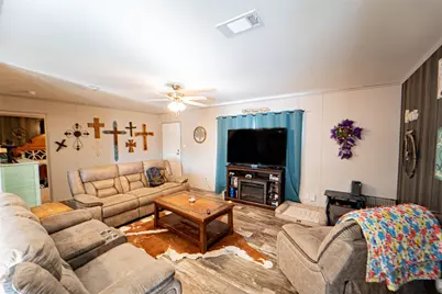 915 S Miller Street, Breckenridge, TX 76424 - Photo 5