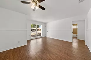 3812 Acree St, Beverly Hills, TX 76711 - Photo 3
