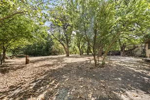 3812 Acree St, Beverly Hills, TX 76711 - Photo 11