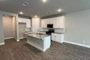 905 Suma Dr, Euless, TX 76040 - Photo 7