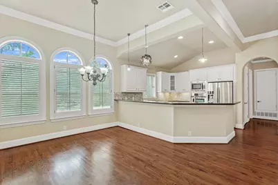 5801 Hillcrest Avenue #09, University Park, TX 75205 - Photo 5