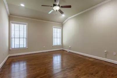 5801 Hillcrest Avenue #09, University Park, TX 75205 - Photo 7