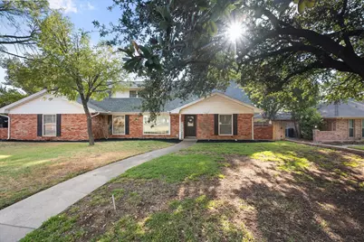 1601 Wagon Wheel Trail, Pantego, TX 76013 - Photo 3