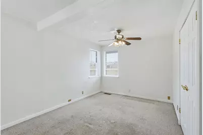 1702 Bristol Court S, Irving, TX 75062 - Photo 19