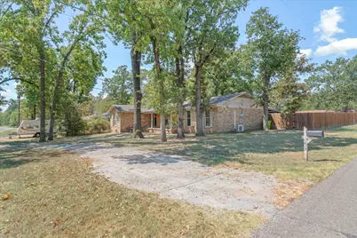 1415 Glenlain Dr, Grand Saline, TX 75140 - Photo 3