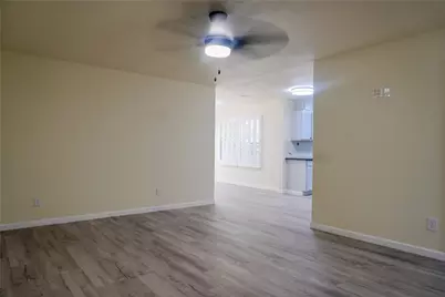 313 Boulder Court, Burleson, TX 76028 - Photo 17