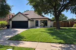 820 Raywood Cir, Plano, TX 75075 - Photo 1