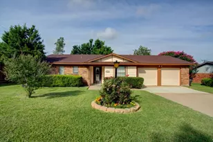 6470 Westrock Dr, Fort Worth, TX 76133 - Photo 1