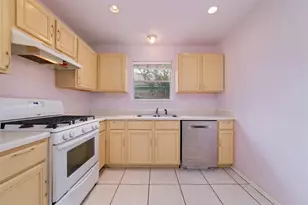 3306 Garrison Ct, Houston, TX 77014 - Photo 11