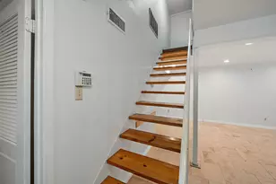 3121 Park Ln, Dallas, TX 75220 - Photo 9