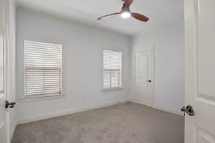 5801 Hillcrest Ave, University Park, TX 75205 - Photo 11