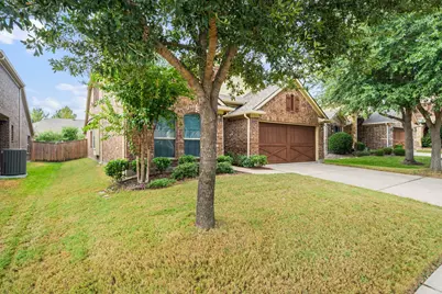 3909 Brook Wood Drive, McKinney, TX 75071 - Photo 3
