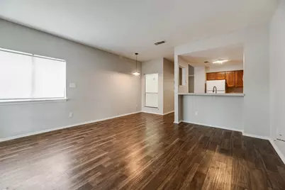 3129 Sondra Drive #102, Fort Worth, TX 76107 - Photo 9