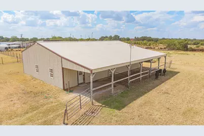 7829 County Road 176, Stephenville, TX 76401 - Photo 5