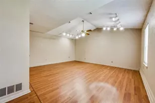 304 Mack Dr, Denton, TX 76209 - Photo 5