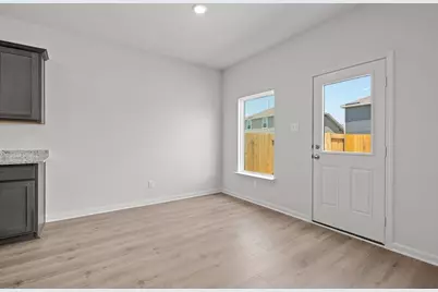 9716 Teton Vista Drive, Fort Worth, TX 76140 - Photo 9