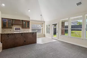 15221 Mount Evans Dr, Little Elm, TX 75068 - Photo 13