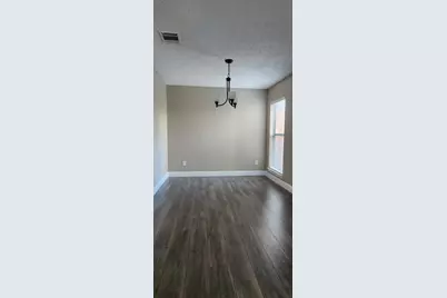 2107 Rose Cliff Lane, Carrollton, TX 75007 - Photo 5