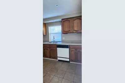 2107 Rose Cliff Lane, Carrollton, TX 75007 - Photo 11