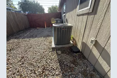 400 Lansing Street, Dallas, TX 75203 - Photo 33