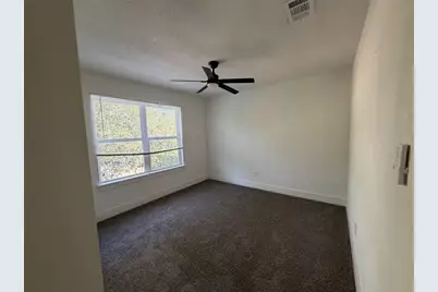 400 Lansing Street, Dallas, TX 75203 - Photo 13