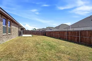 952 Sam St, Springtown, TX 76082 - Photo 39