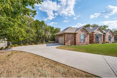 1620 Linda Drive, Sherman, TX 75090 - Photo 3