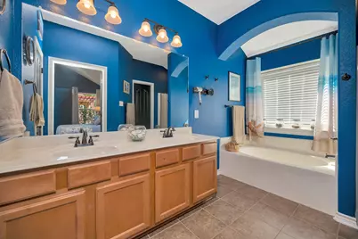 12509 Outlook Avenue, Fort Worth, TX 76244 - Photo 23